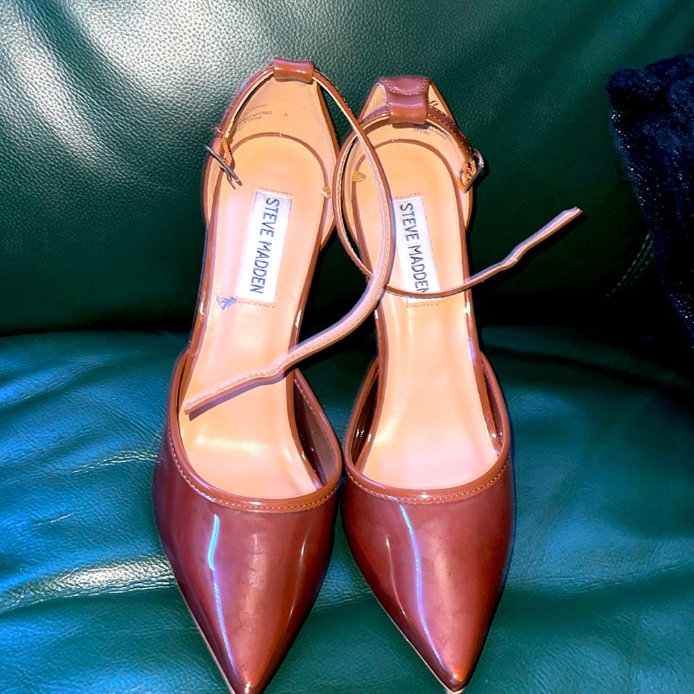 Ankle Strap Steve Madden Alisha heels in good condition